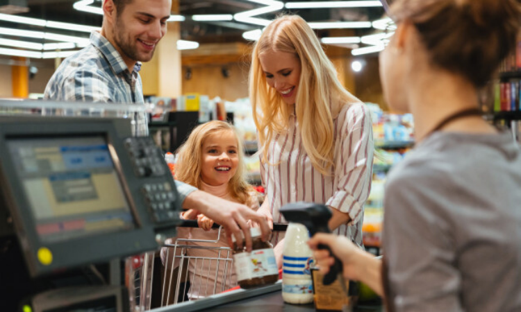 📢 Consumer Experiences: What Are People Saying?