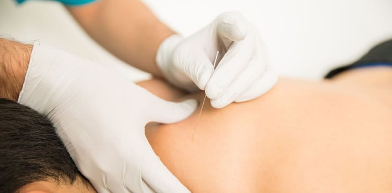 How to Find a Qualified Orthopedic Spine Surgeon in Your Area