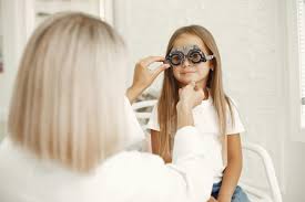 Finding the Right Eye Doctor for Pediatric Patients