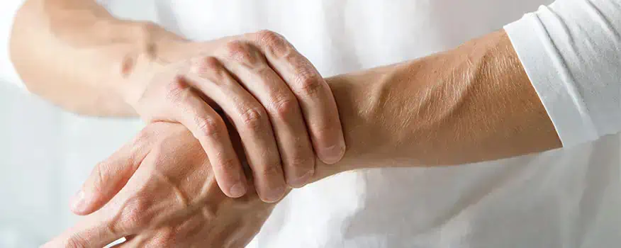 How Pain Management Approaches Address Joint Conditions