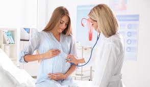 Signs That You Need to Visit a Gynecologist for Routine Care