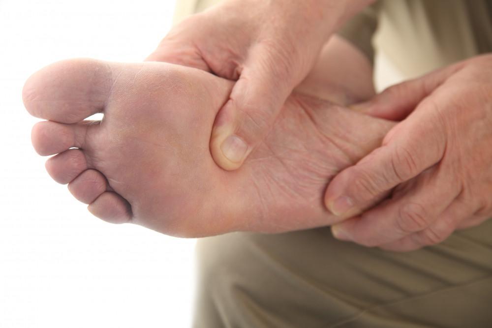 Common Feet Issues and How to Treat Them?